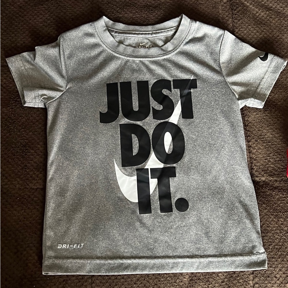 Nike 4T